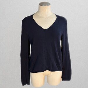 Brandy Melville Andi V-Neck Cotton Sweater in Navy